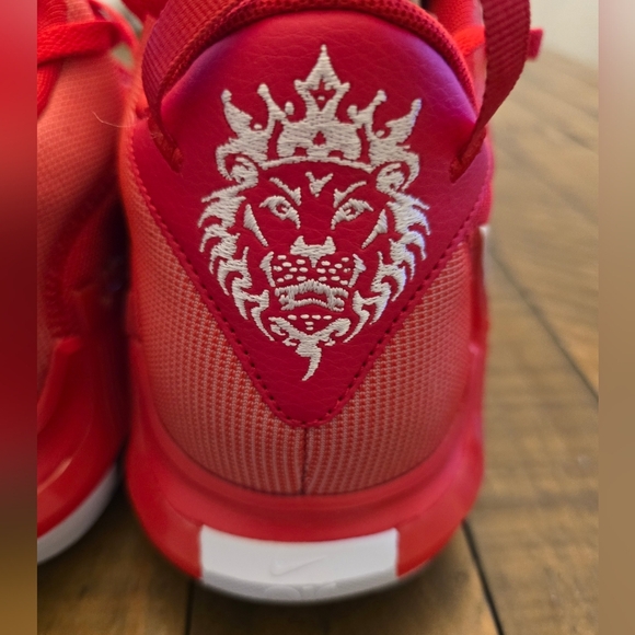 *NEW* Nike Lebron Witness 7 Size 14 - Picture 2 of 7